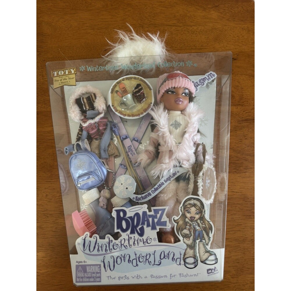 2003 Bratz WINTERTIME WONDERLAND YASMIN 1st Edition by MGA 260363